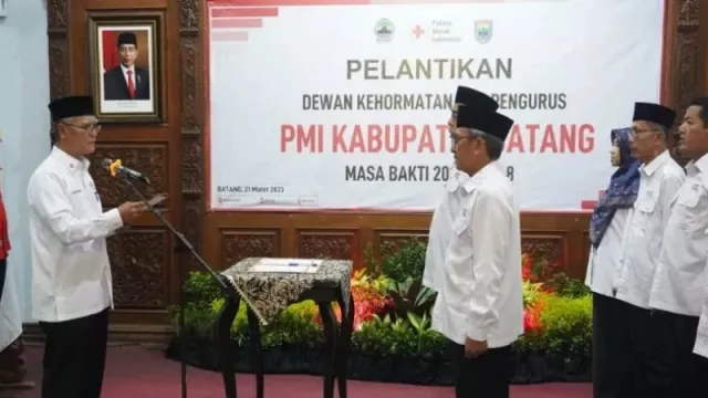Mohon Dicatat! Petugas PMI Jawa Tengah Dilarang Pakai Atribut Partai Politik - GenPI.co JATENG