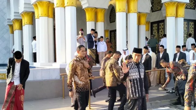 Soal Cawapres, Presiden Jokowi Sebut Sejumlah Nama, Ada Prabowo Lho! - GenPI.co JATENG