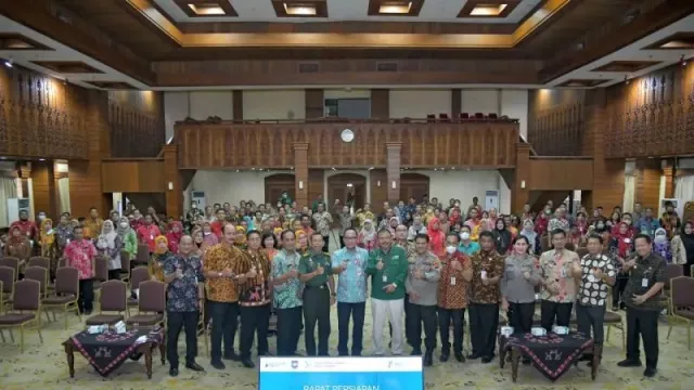 Waduh! BPS dan BKKBN Beda Angka Soal Kemiskinan Ekstrem di Semarang - GenPI.co JATENG