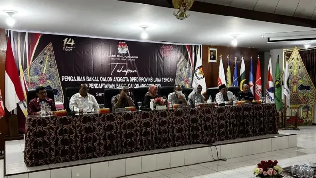 1.793 Orang Daftar Jadi Bakal Caleg, KPU Jawa Tengah Lakukan Ini - GenPI.co JATENG