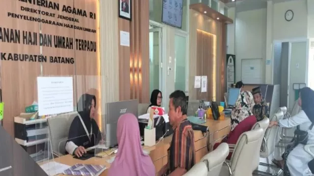 Hamdalah! Batang Dapat Tambahan Kuota 51 Calon Haji - GenPI.co JATENG Hamdalah! Batang Dapat Tambahan Kuota 51 Calon Haji - GenPI.co JATENG