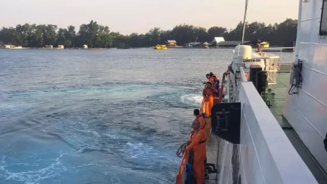 Astaga! Kapal Kecelakaan di Karimunjawa, 5 Awak Hilang - GenPI.co JATENG