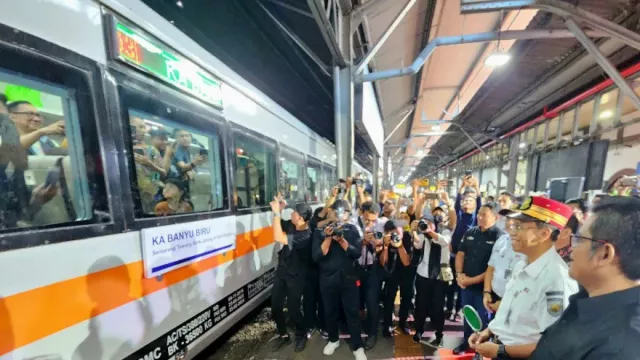 Naik Kereta dari Solo ke Semarang! Ini Jadwal dan Harga Tiket KA Banyubiru - GenPI.co JATENG
