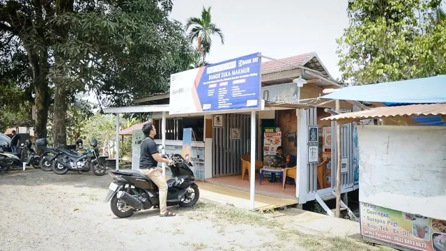 Selama Kuartal I-2024, AgenBRILink Catatkan Transaksi Rp370 triliun - GenPI.co JATENG Selama Kuartal I-2024, AgenBRILink Catatkan Transaksi Rp370 triliun - GenPI.co JATENG