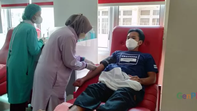 Ini 4 Manfaat Donor Darah Bagi Kesehatan Jika Dilakukan Rutin - GenPI.co JATENG