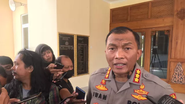 Ngaku Polisi Lalu Tipu Orang, Wong Solo Ditangkap - GenPI.co JATENG