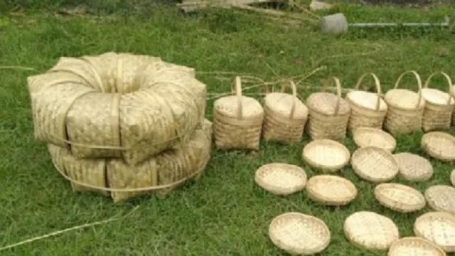 Mengubah Bambu Jadi Kerajinan Bernilai Jual - GenPI.co JATIM