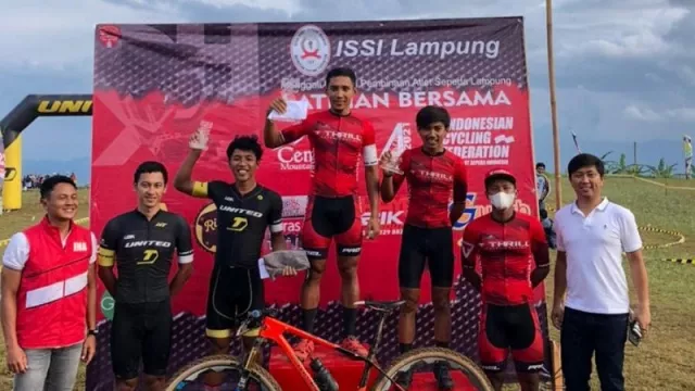 5 Pesepeda Asal Lumajang Sabet Juara di Lampung - GenPI.co JATIM