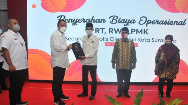 Wow, RT di Surabaya Mendapat Gaji Rp 1 Juta - GenPI.co JATIM
