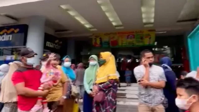Melegakan, Tak Ada Bangunan Rusak di Surabaya Akibat Gempa - GenPI.co JATIM