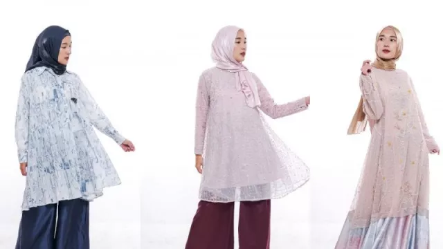 Mix and Match Tunik yang Bisa Kamu Gunakan Selama Ramadan - GenPI.co JATIM