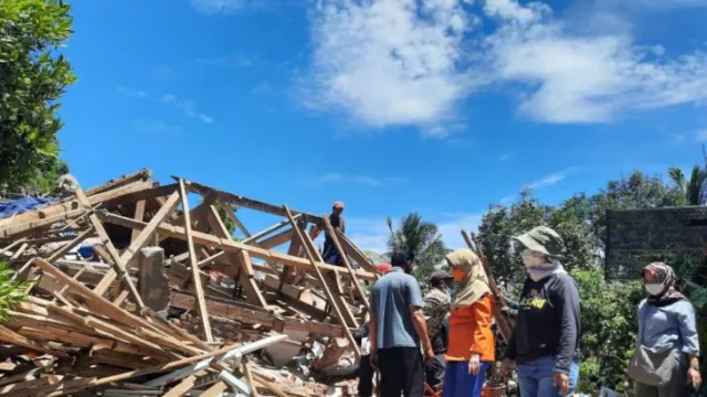 Sebanyak 2.511 Rumah Rusak di Lumajang Rusak Akibat Gempa Bumi - GenPI.co JATIM