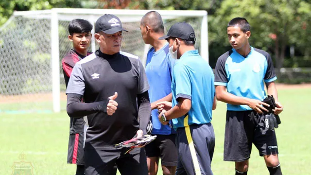 Kabar Duka, Pelatih Kiper Bhayangkara U-20 Tutup Usia - GenPI.co JATIM