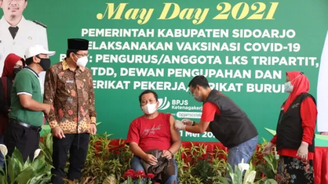 Pemkab Sidoarjo Peringati Hari Buruh Dengan Cara Berbeda - GenPI.co JATIM