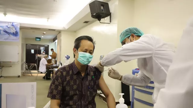 Pemkot Surabaya Segera Vaksinasi ODGJ, MBR dan Penghuni Rusun - GenPI.co JATIM