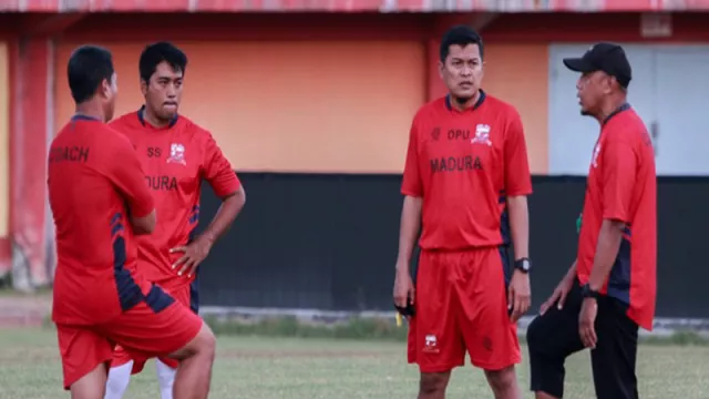 Dua Pelatih Madura United Ambil Lisensi A AFC - GenPI.co JATIM