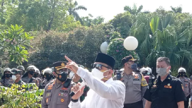 Wali Kota Surabaya Tiba-tiba Ajak Berjihad, Pekik Takbir Menggema - GenPI.co JATIM
