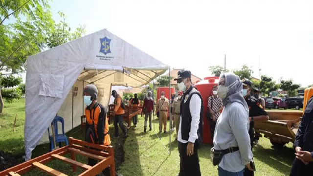 Eri Cahyadi Sedih, Lihat Antrian Pemakaman Covid-19 - GenPI.co JATIM