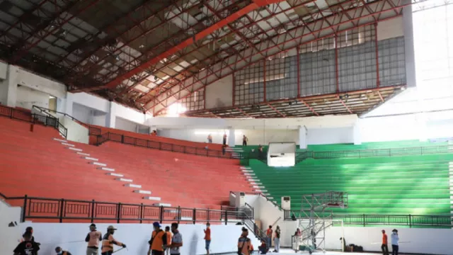 GOR Indoor GBT Surabaya Segera Disulap jadi Rumah Sakit Darurat - GenPI.co JATIM