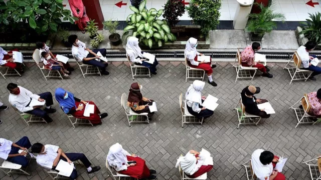 Vaksin Pelajar Surabaya Target Tuntas Oktober - GenPI.co JATIM
