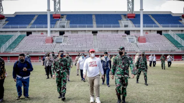 Stadion Jember Sport Garden Jadi Tempat Isolasi Prajurit TNI - GenPI.co JATIM