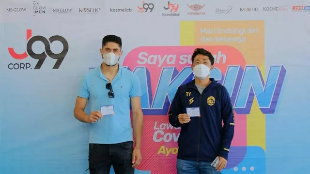 Dua Pemain Asing Arema FC Jalani Vaksin Covid-19 - GenPI.co JATIM