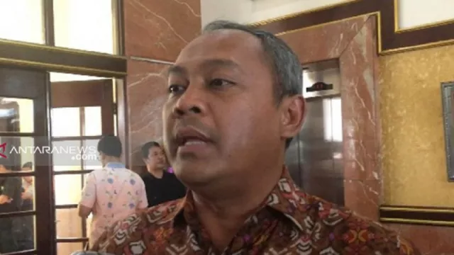 OMG! Uang Pemkot Surabaya Tak Cukup untuk Penanganan Covid-19 - GenPI.co JATIM