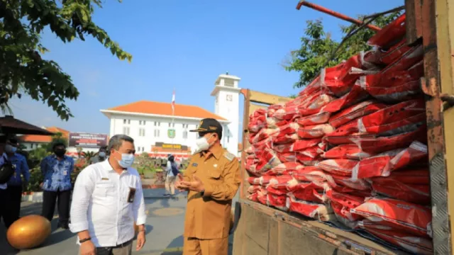 Wali Kota Madiun Tidak Mau Warganya Kelaparan Selama PPKM Darurat - GenPI.co JATIM