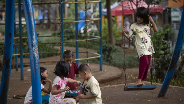Anak Yatim Meningkat Karena Pandemi, Pemkot Surabaya Jangan Diam - GenPI.co JATIM