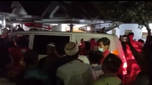 Akhirnya! Polisi Tangkap Perusak Ambulans di Jember - GenPI.co JATIM