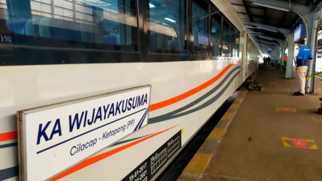 Jadwal Kereta Api Surabaya-Banyuwangi Pekan ke-2 Agustus 2022 - GenPI.co JATIM