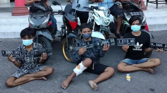 Pemuda Surabaya Membahayakan saat Ditangkap, Lihat Akibatnya - GenPI.co JATIM