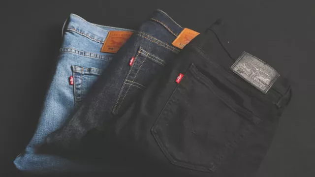 Jangan Asal, Tips Memakai Jeans Bagi Kaum Pria - GenPI.co JATIM