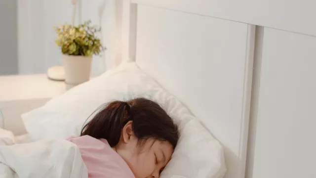 Membujuk Anak Tidur Siang Ternyata Mudah, Simak Ya Bunda - GenPI.co JATIM