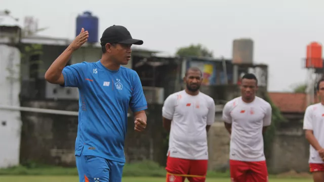 Posisi Joko Susilo Sebagai Pelatih Persik Masih Aman - GenPI.co JATIM