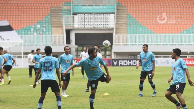 Pelatih Persela Tak Mau Berleha-leha Hadapi Seri 2 Liga 1 - GenPI.co JATIM