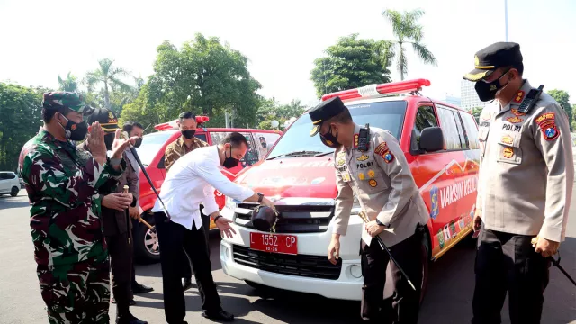 Pemkot Surabaya Kirim Mobil Vaksinasi Ke Wilayah Aglomerasi - GenPI.co JATIM