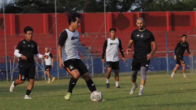 Pelatih Persik Enggan Lihat Kekuatan PSIS Satu Sisi Saja - GenPI.co JATIM