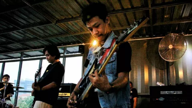 Komunitas Surabaya Akhir Pekan Wadah Pencinta Musik Underground - GenPI.co JATIM