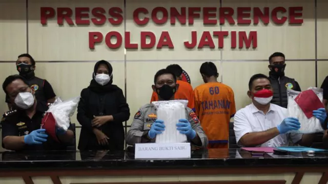 Polisi Gagalkan Penyelundupan Sabu-Sabu dari Malaysia, 6 Kg - GenPI.co JATIM