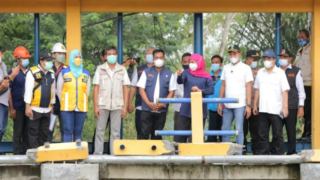 Gubernur Khofifah Siagakan Rumah Pompa di Sungai Kemuning Sampang - GenPI.co JATIM