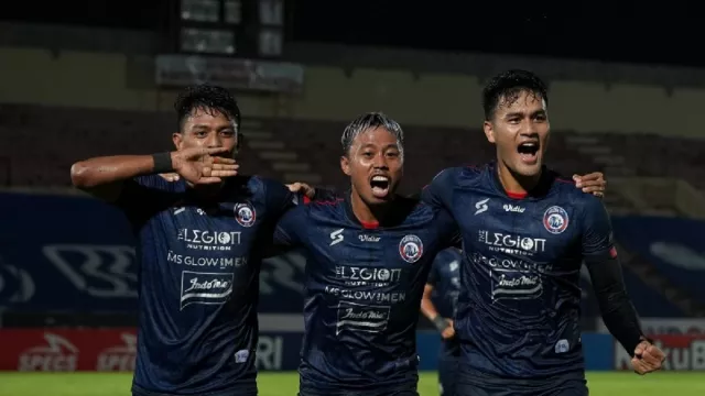 Dikaitkan Sejumlah Pemain, Arema FC Hanya Ingin Menang! - GenPI.co JATIM