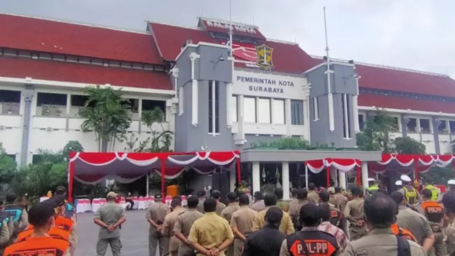 Gara-gara Barang Haram, Oknum Satpol PP di Surabaya Diberhentikan - GenPI.co JATIM