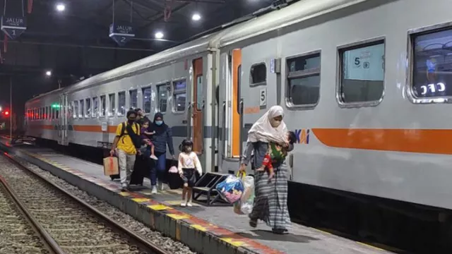 Jadwal dan Harga Tiket Kereta Api Surabaya-Jogja Akhir Agustus 2022 - GenPI.co JATIM