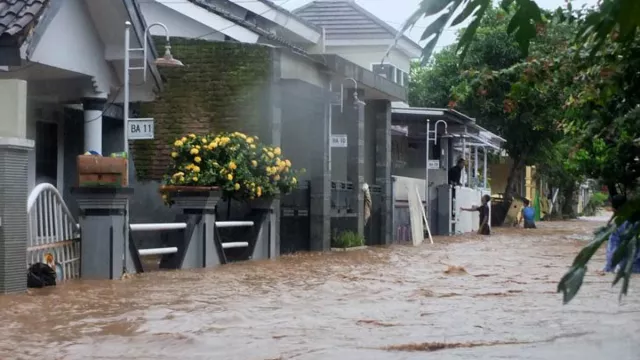 Kabar Terbaru Banjir Jember, BNPB: Korban Bertambah - GenPI.co JATIM