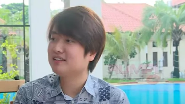 Melvin Tenggara Kesulitan Cari Teman Berhati Tulus - GenPI.co JATIM