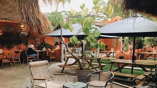 3 Kafe Instagramable di Surabaya, Enak Buat Nongkrong - GenPI.co JATIM