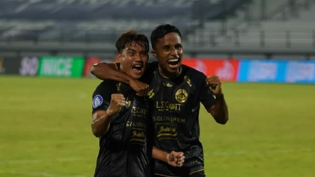 Ridwan Tawainella Pahlawan Arema FC di Liga 1 Pekan ke-22 - GenPI.co JATIM