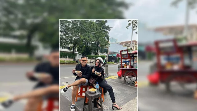 Intip Gaya Crazy Rich Malang Makan Bubur, Keren Banget! - GenPI.co JATIM