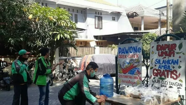 Komunitas Pawone Arek-Arek Bangun Kepekaan Sosial Lewat Memasak - GenPI.co JATIM